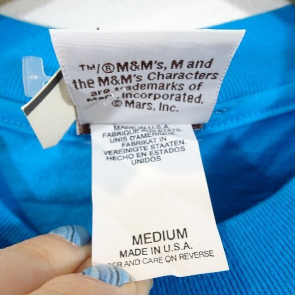 Vintage Green M&Ms World  T-Shirt Official Merch Sz M Character She NEW Made USA - Picture 3 of 7